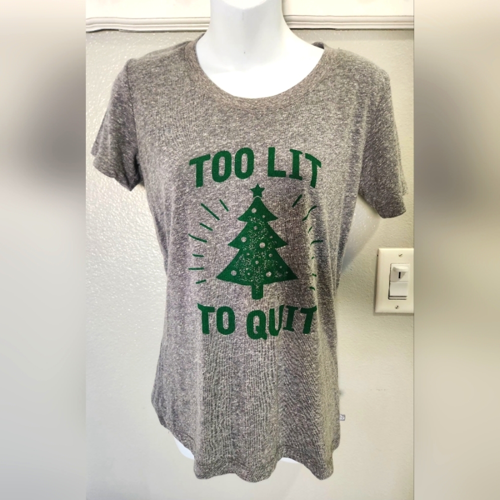 Tipsy Elves Gray and Green 'Too Lit to Quit' Tee